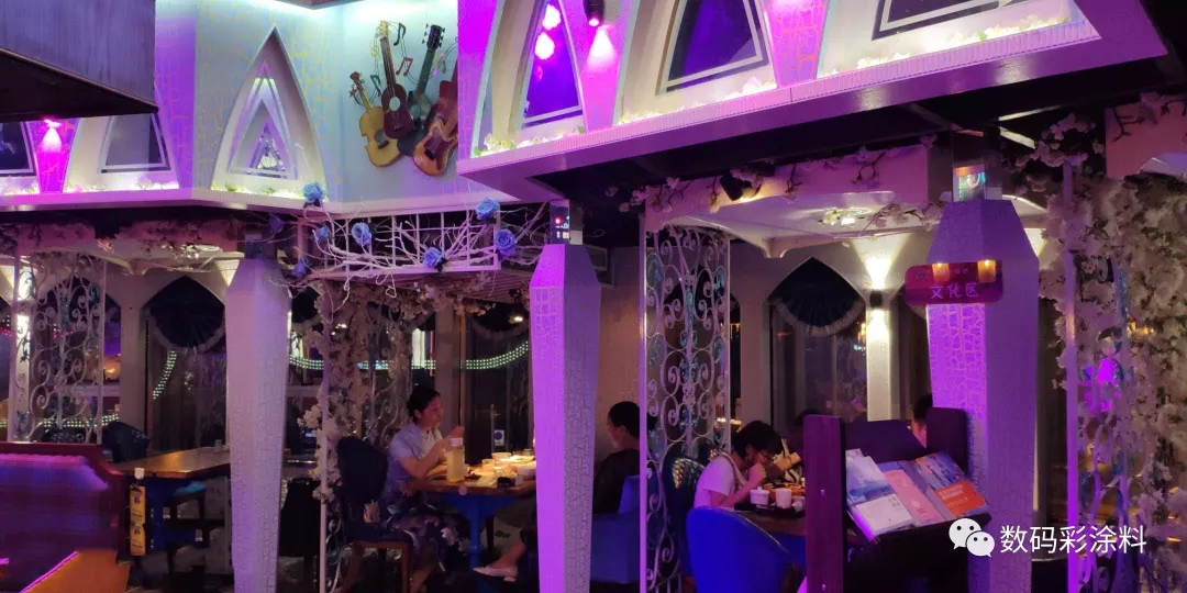 這座音樂餐吧，有一股誘惑靈魂的力量